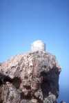 Tour de Turghju au sommet de sa pyramide rocheuse
