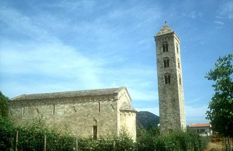 L'église de Carbini