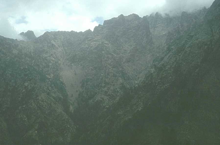 Gharghje Rosse depuis le Monte Saltare